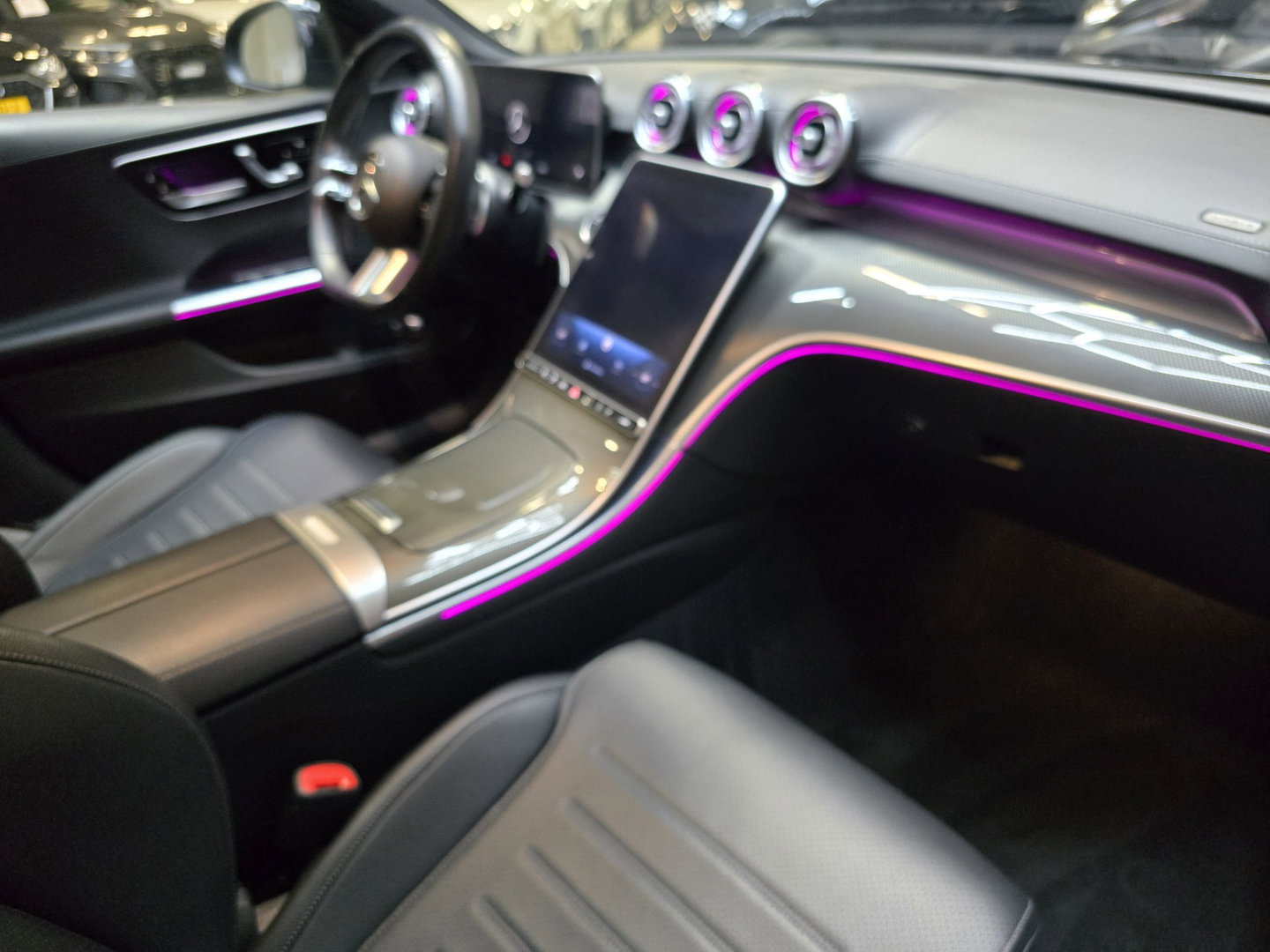 Mercedes-Benz C-Klasse Estate 300 e AMG Line Laser Leder 360 Carplay Navi Clima LM