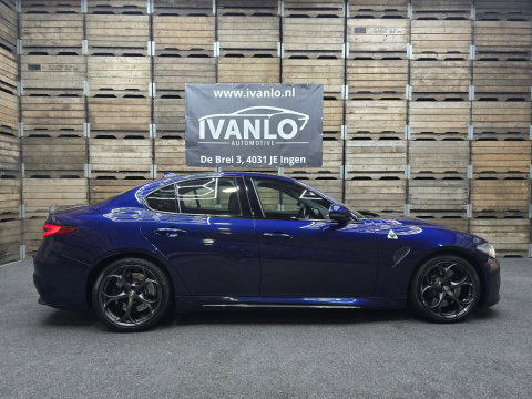 Alfa Romeo Giulia 2.9 V6 Quadrifoglio Bi Xenon Navi Clima Cruise A.S. 19"LM Trofeo 510 PK!