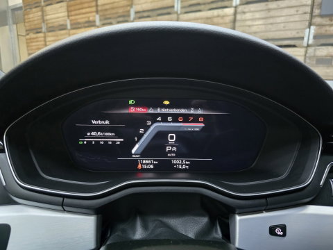 Audi A4 Avant 40 TFSI S edition 3x Sline Navi Clima Led Matrix Trekhaak LM