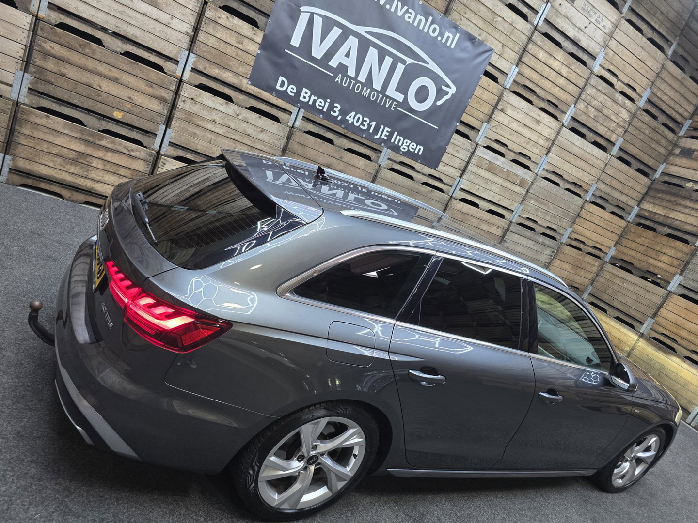 Audi A4 Avant 40 TFSI S edition 3x Sline Navi Clima Led Matrix Trekhaak LM