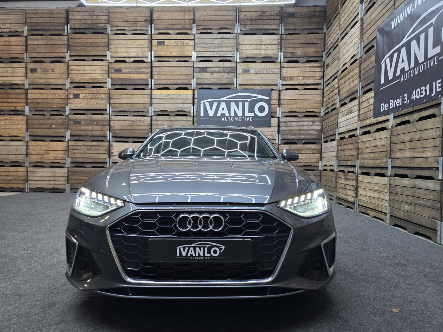 Audi A4 Avant 40 TFSI S edition 3x Sline Navi Clima Led Matrix Trekhaak LM