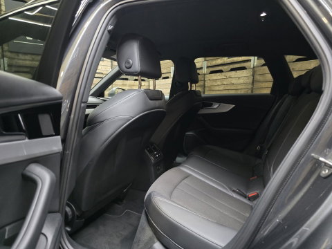 Audi A4 Avant 40 TFSI S edition 3x Sline Navi Clima Led Matrix Trekhaak LM