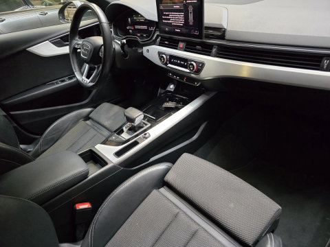 Audi A4 Avant 40 TFSI S edition 3x Sline Navi Clima Led Matrix Trekhaak LM
