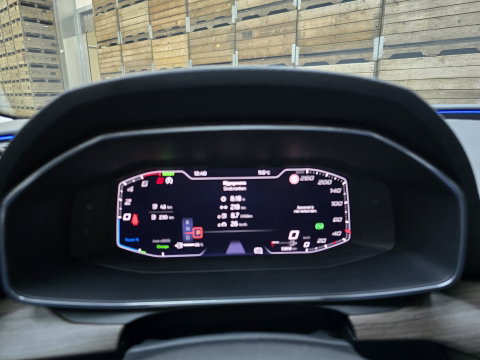 SEAT Leon 1.4 TSI eHybrid PHEV Xcellence Pano Clima Navi Camera 18"LM