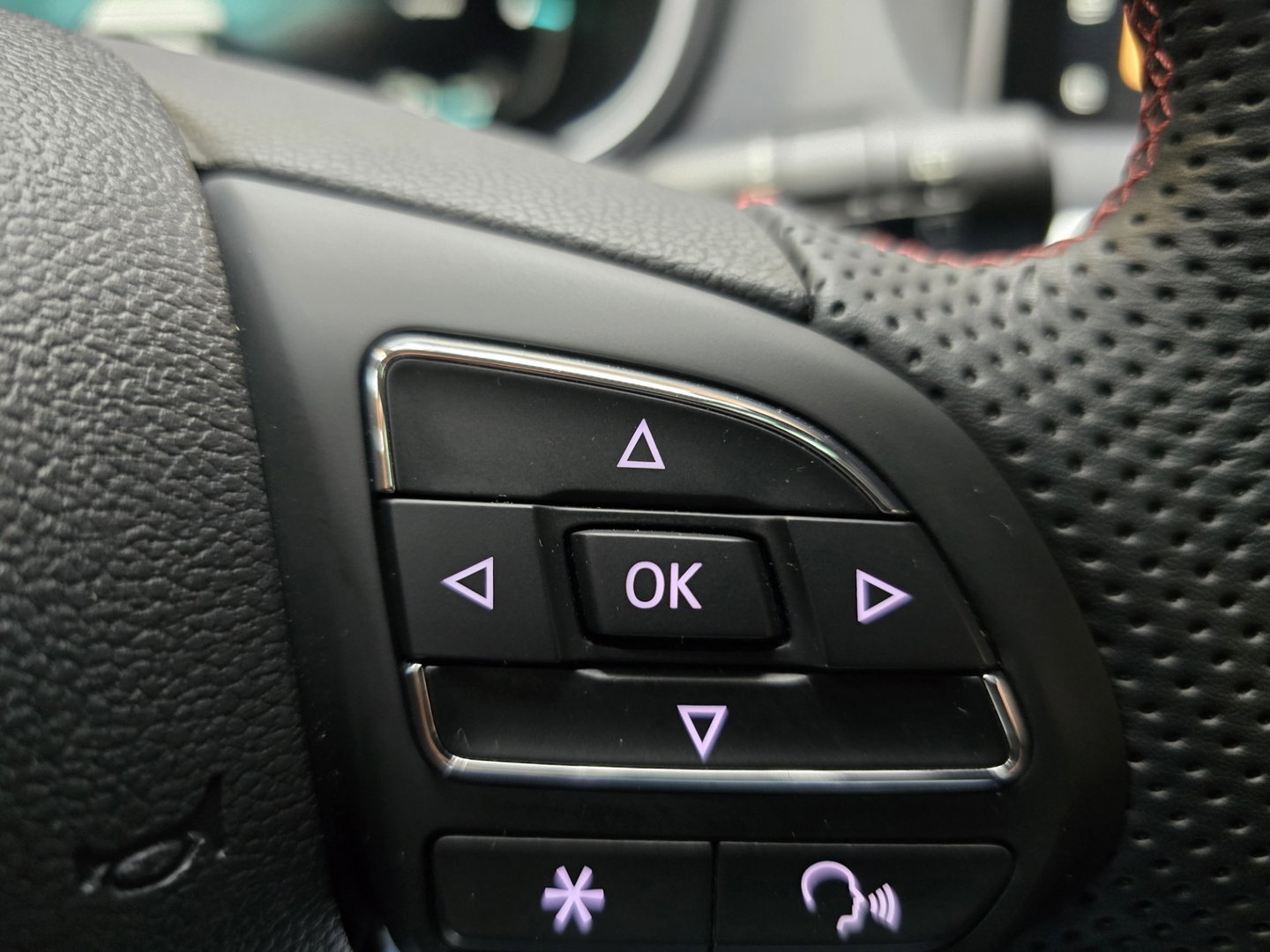 MG EHS 1.5 TGDI Luxury PHEV Pano Leder Camera Cruise 18"LM Trekhaak