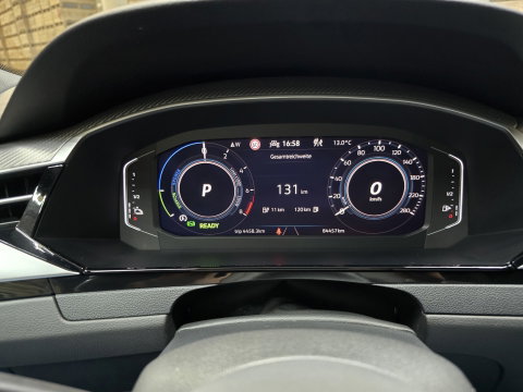 Volkswagen Arteon 1.4 TSI eHybrid R-Line Business+ Navi Pano LED IQ 360 19"LM