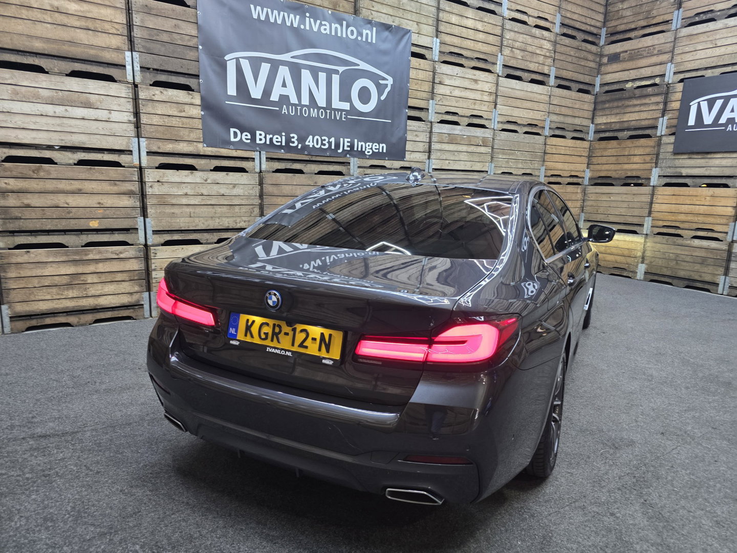 BMW 5 Serie 530e Business Edition Plus HUD Navi LED Memory stoelv en koeling LM