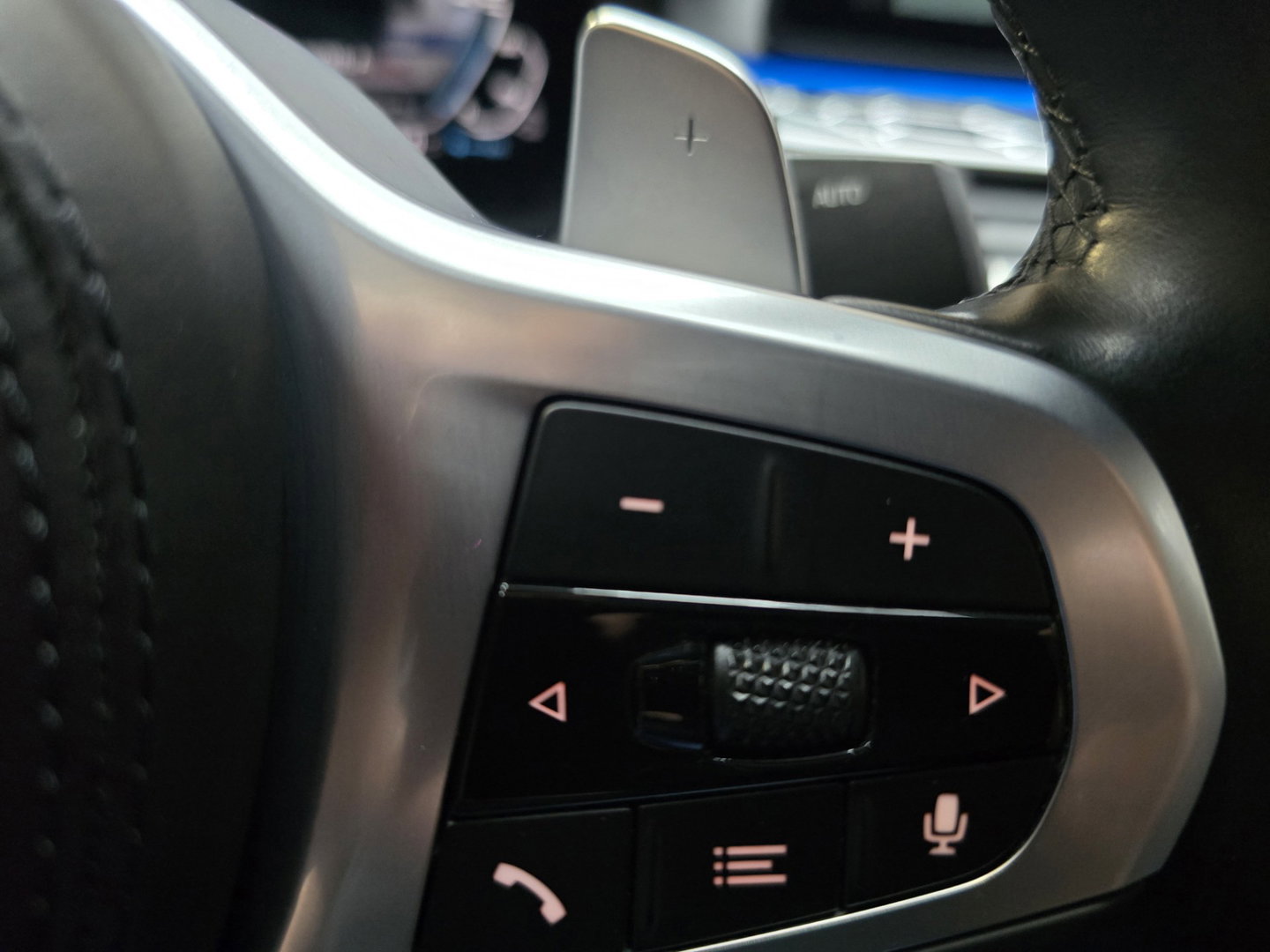 BMW 5 Serie 530e Business Edition Plus HUD Navi LED Memory stoelv en koeling LM