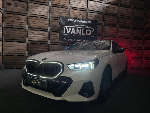 BMW 5 Serie 550e xDrive M Sport Pro Innovatie Pano HUD Carbon VCP 360 20"LM