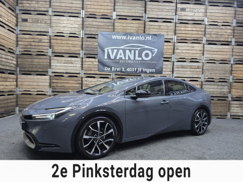 Toyota Prius 2.0 Plug-in Executive Panoramadak Navi clima camera LM