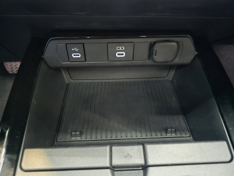 Toyota Prius 2.0 Plug-in Executive Panoramadak Navi clima camera LM