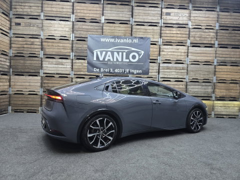 Toyota Prius 2.0 Plug-in Executive Panoramadak Navi clima camera LM