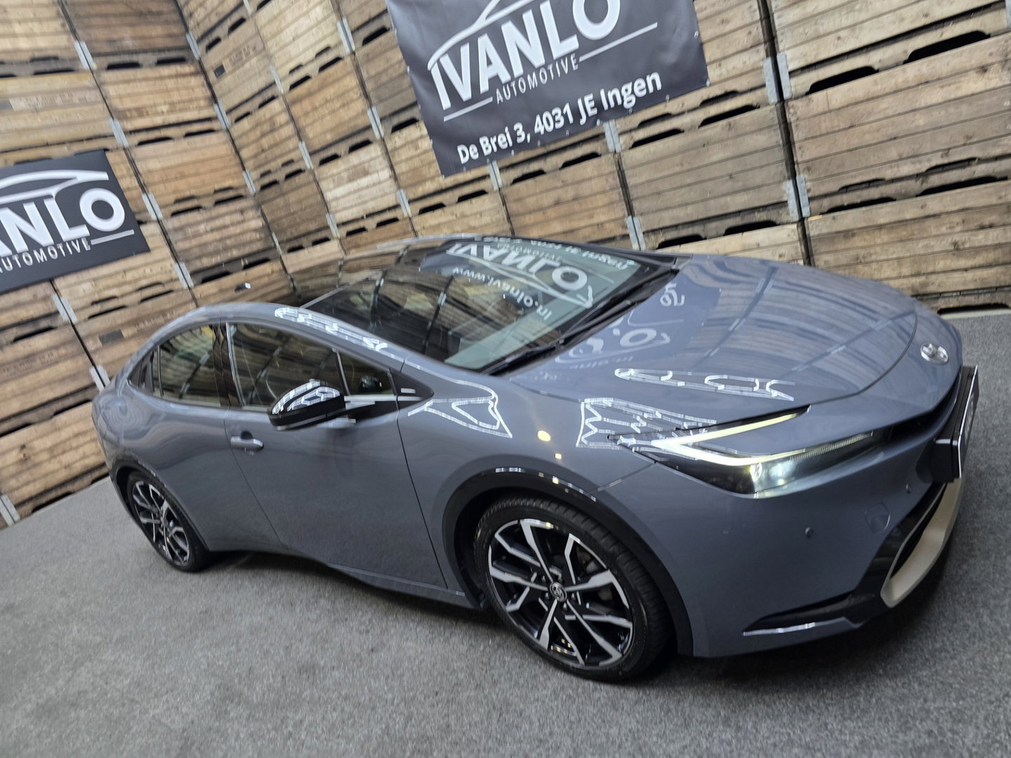 Toyota Prius 2.0 Plug-in Executive Panoramadak Navi clima camera LM