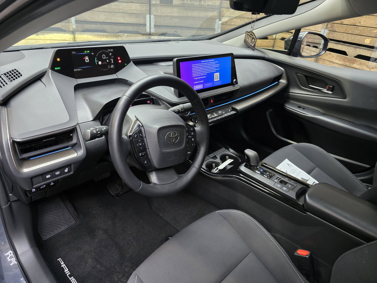 Toyota Prius 2.0 Plug-in Executive Panoramadak Navi clima camera LM