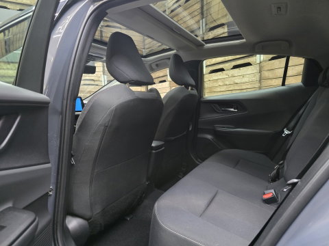 Toyota Prius 2.0 Plug-in Executive Panoramadak Navi clima camera LM