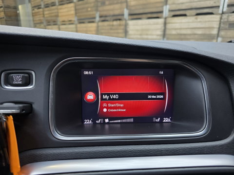 Volvo V40 1.5 T3 Kinetic R Design Pano LED Camera Trekhaak Clima Cruise LM