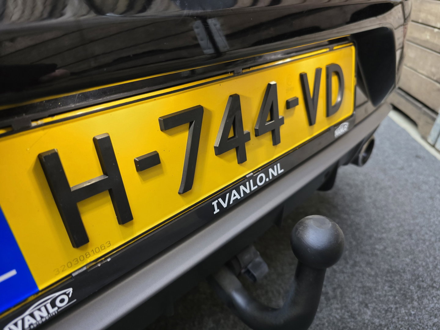 Volvo V40 1.5 T3 Kinetic R Design Pano LED Camera Trekhaak Clima Cruise LM