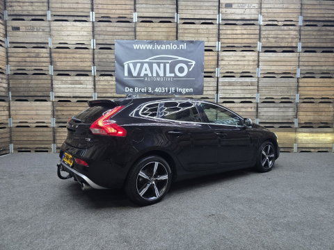 Volvo V40 1.5 T3 Kinetic R Design Pano LED Camera Trekhaak Clima Cruise LM