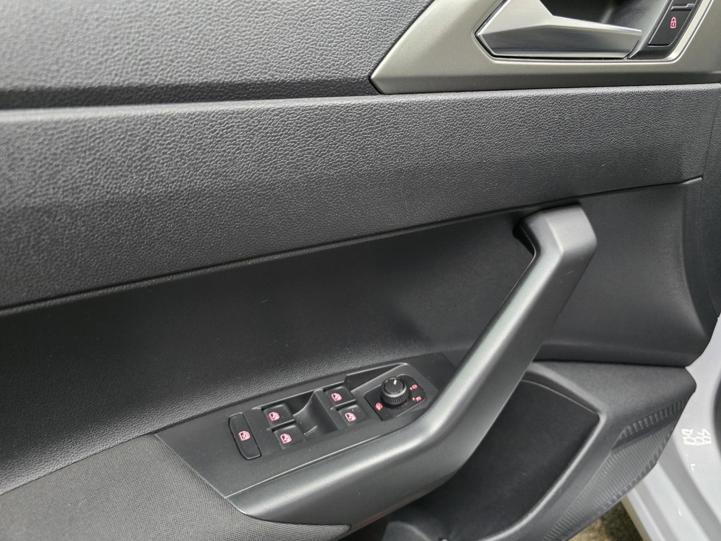 Volkswagen Polo 1.0 TSI Comfortline Navi Carplay PDC V&A Airco Cruise