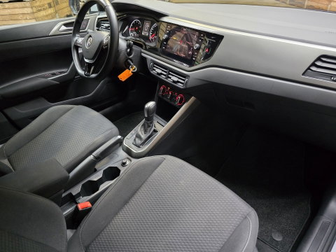 Volkswagen Polo 1.0 TSI Comfortline Navi Carplay PDC V&A Airco Cruise