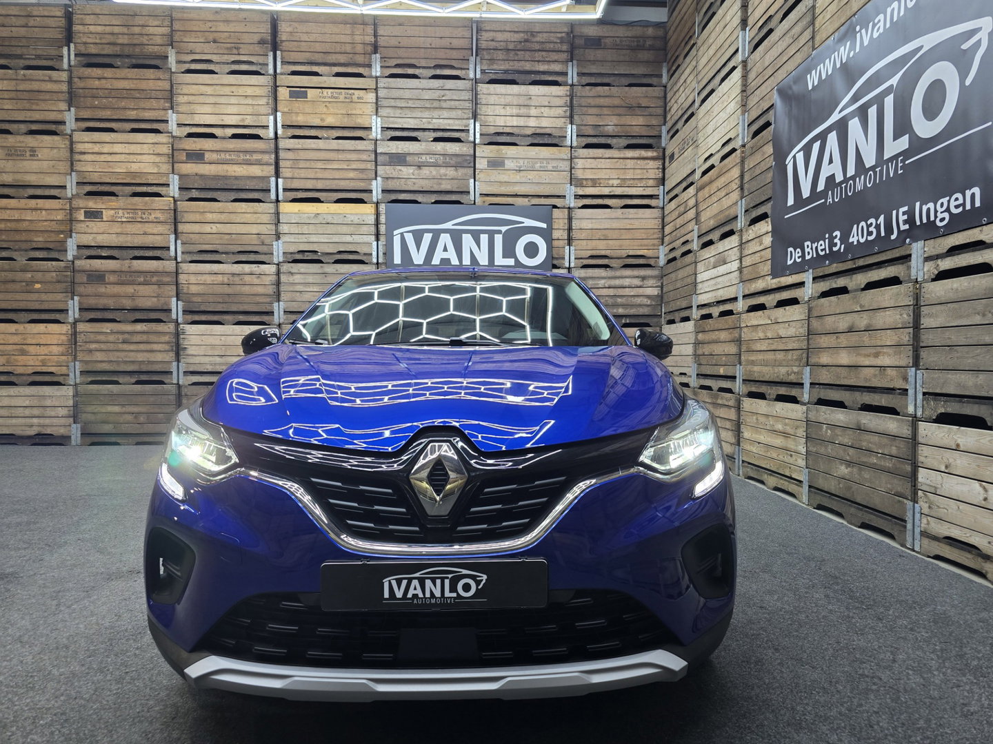 Renault Captur 1.6 E-Tech Hybrid 145 Limited Navigatie Clima Cruise LED LM 98.3 SOH
