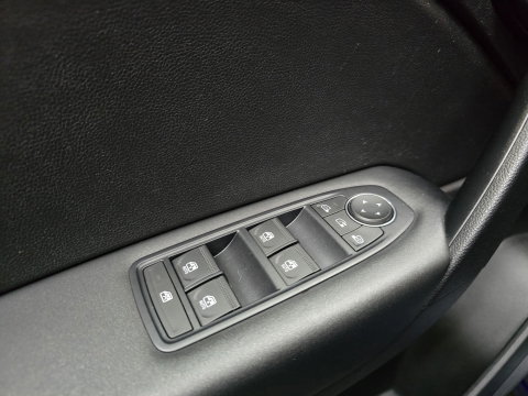 Renault Captur 1.6 E-Tech Hybrid 145 Limited Navigatie Clima Cruise LED LM 98.3 SOH