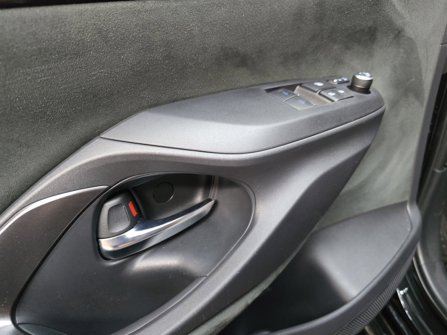 Toyota Yaris 1.6 GR Four Performance Carplay Akrapovic Carbon LED Camera 18"LM