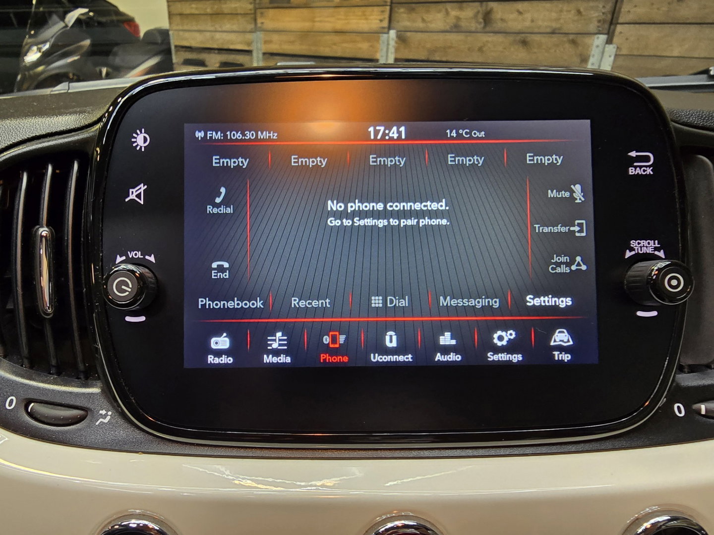 Fiat 500C 1.0 Hybrid Dolcevita Climate control leder Carplay DAB+ Achtersensoren 15''LM