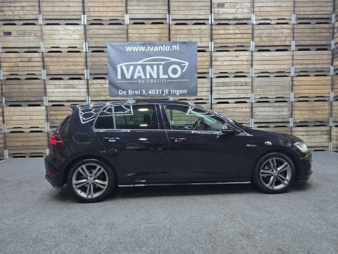 Volkswagen Golf 1.4 TSI R-Line Highline VCP LED Matrix Clima Carplay Navi 17"LM