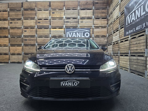 Volkswagen Golf 1.4 TSI R-Line Highline VCP LED Matrix Clima Carplay Navi 17"LM