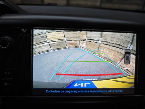 Peugeot 2008 1.2 PureTech Allure Pano Trekhaak Clima Navi Camera Bluetooth 16"LM