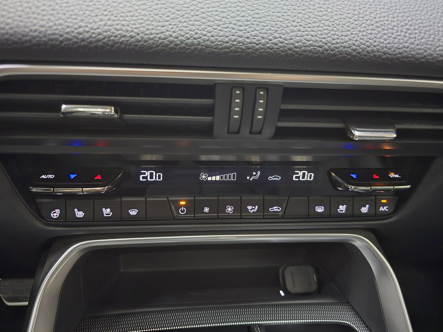 Mazda CX-60 2.5 e-SkyActiv PHEV Homura 360 Pano LED Leder Carplay Trekhaak 20"LM