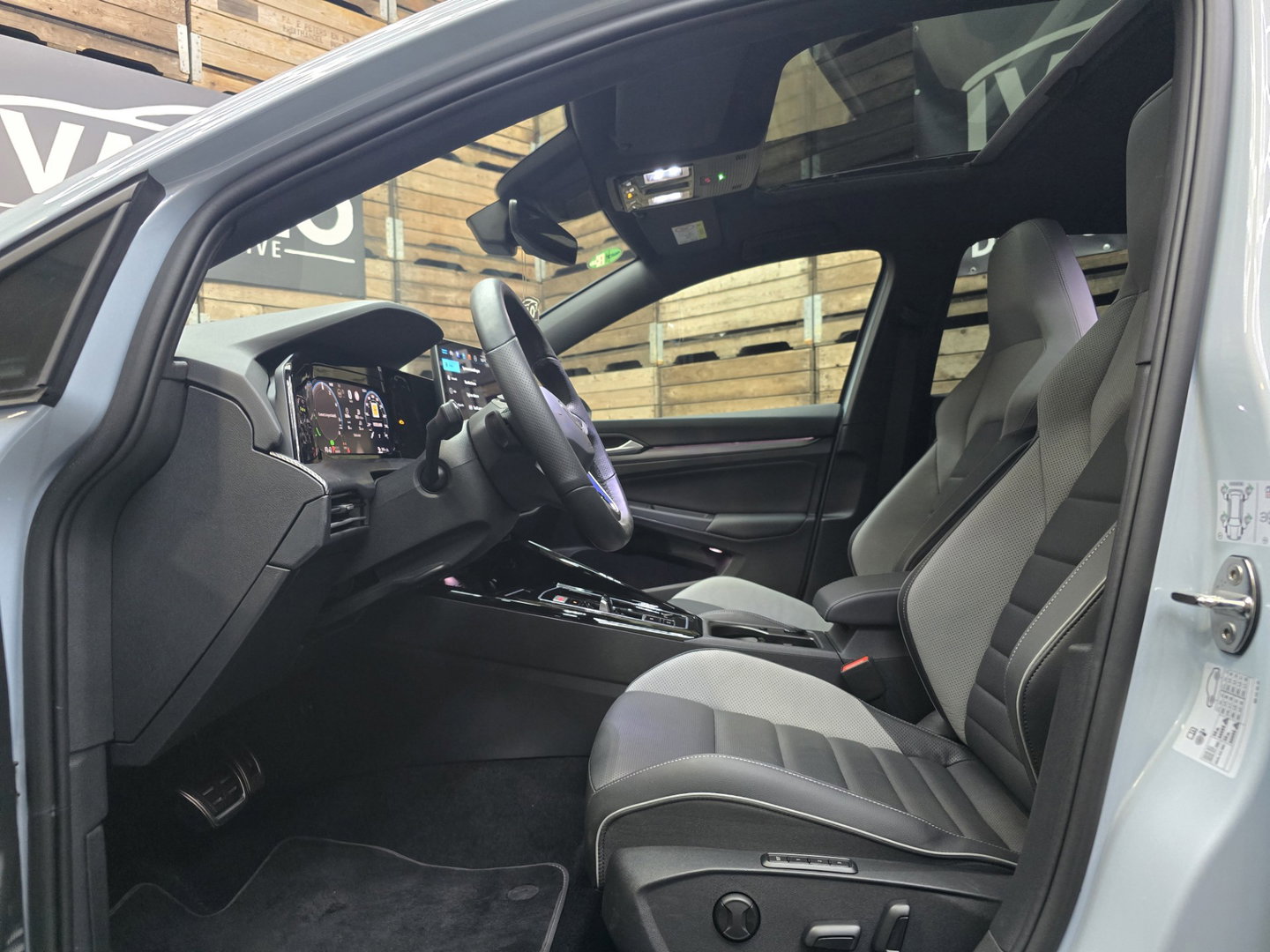 Volkswagen Golf 1.5 eHybrid GTE Leder "vienna"Led IQ Lights Pano Trekhaak HUD 18"LM 272 PK!