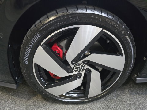 Volkswagen Golf 1.5 eHybrid GTE Leder "vienna"Led IQ Lights Pano Trekhaak HUD 18"LM 272 PK