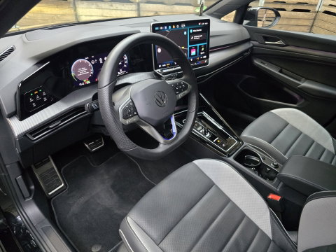 Volkswagen Golf 1.5 eHybrid GTE Leder "vienna"Led IQ Lights Pano Trekhaak HUD 18"LM 272 PK