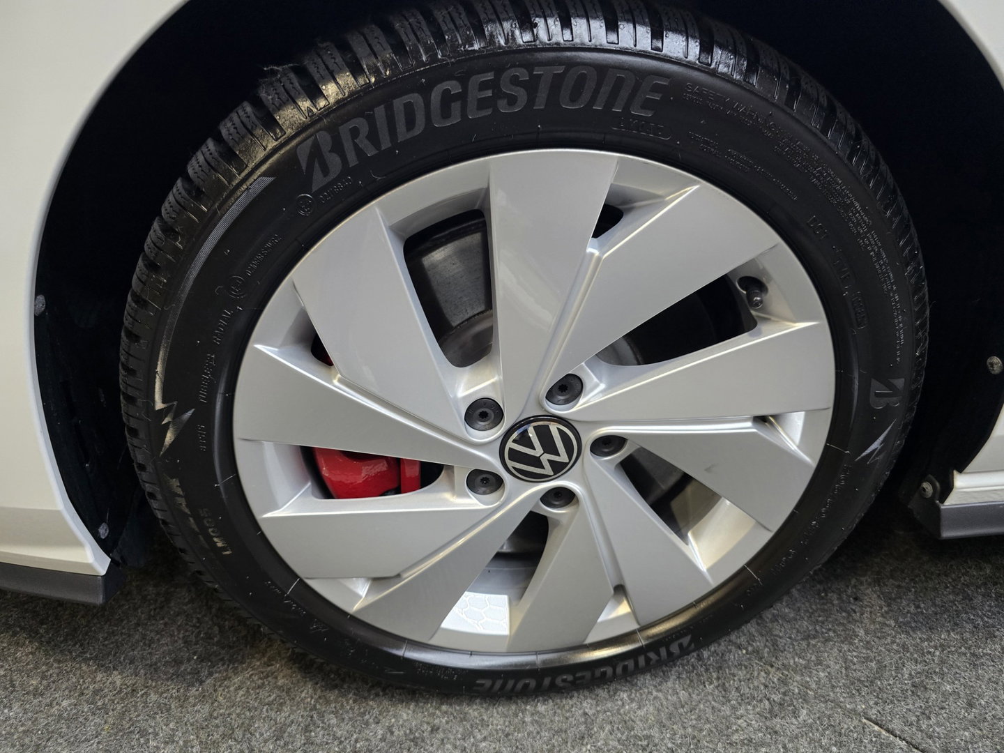Volkswagen Golf 1.5 eHybrid GTE Leder "vienna"Led IQ Lights Pano Trekhaak HUD 18"LM 272PK!