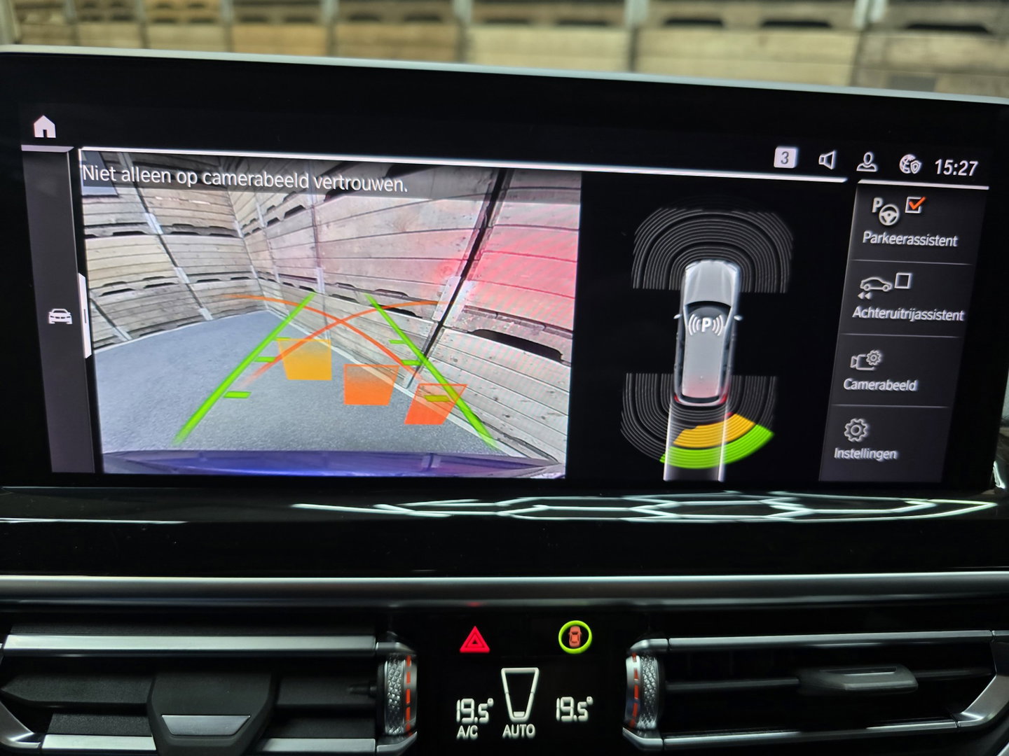 BMW iX3 High Executive 80 kWh Pano LED navi Trekhaak 19"LM 96% SOH