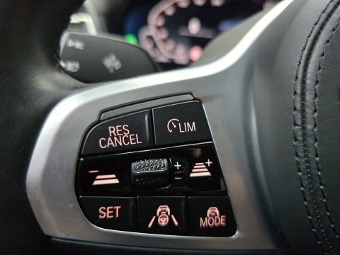 BMW iX3 High Executive 80 kWh Pano LED navi Trekhaak 19"LM 96% SOH