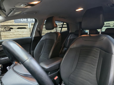 Kia Sportage 1.6 T-GDi Plug-in Hybrid AWD DynamicPlusLine Navi Trekhaak 19"LM