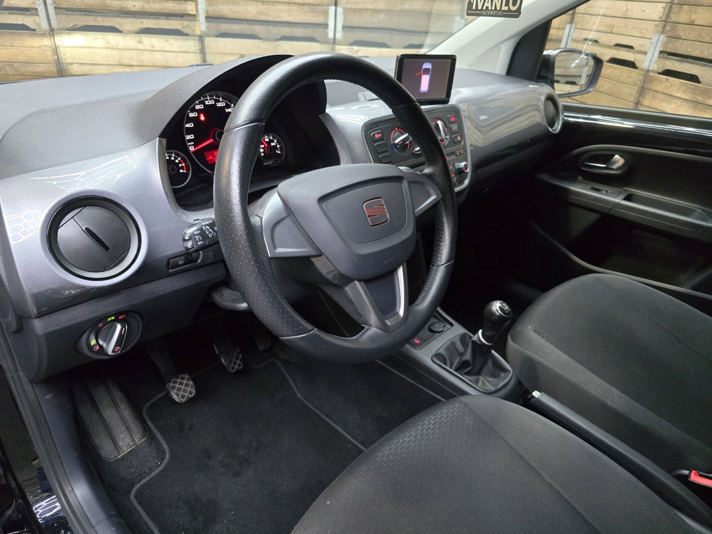 SEAT Mii 1.0 Style Sport Bluetooth Airco Cruise PDC 15"LM NAP