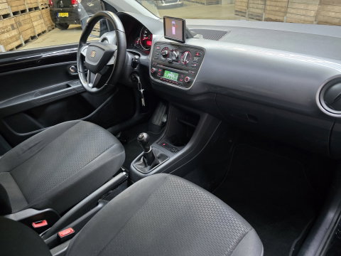 SEAT Mii 1.0 Style Sport Bluetooth Airco Cruise PDC 15"LM NAP