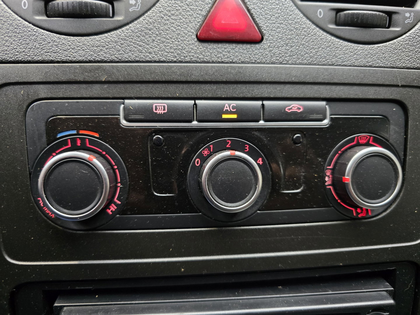Volkswagen Caddy 1.6 TDI BMT NAVI Cruise Bluetooth DAB+ 18''LM