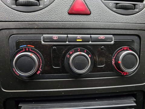 Volkswagen Caddy 1.6 TDI BMT NAVI Cruise Bluetooth DAB+ 18''LM