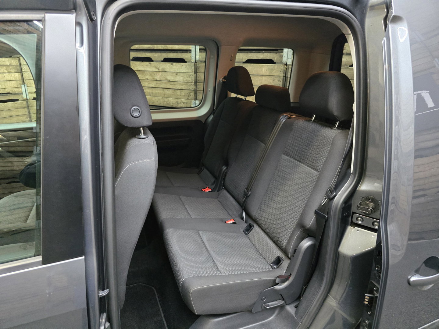 Volkswagen Caddy 2.0 TDI Comfortline DC!! 5 Pers.NAVI Cruise Airco PDC 2x Schuifdeur Trekhaak LM!