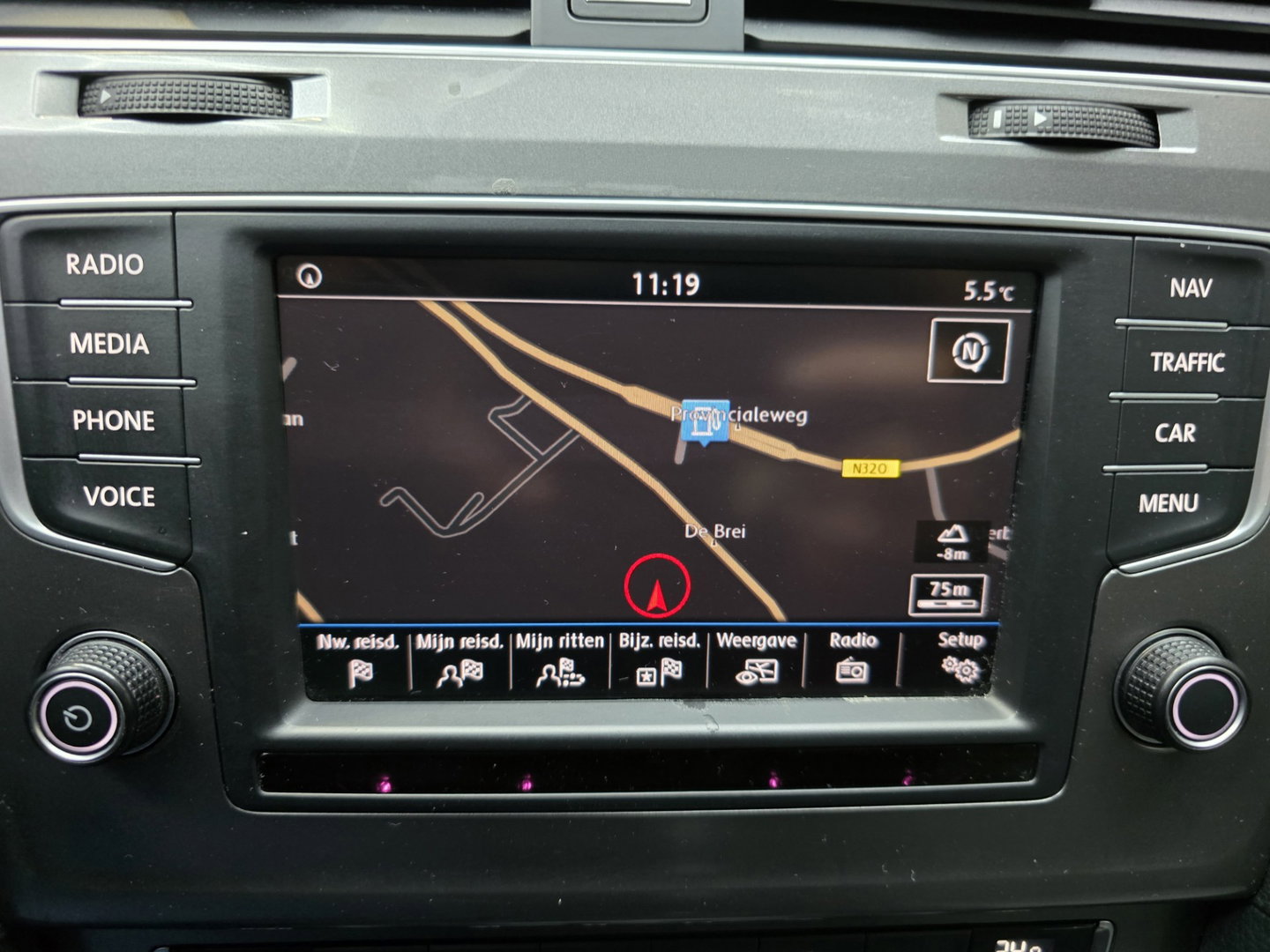 Volkswagen Golf 1.2 TSI Business Edition Connected Pano Led Navi Clima PDC Trekhaak LM