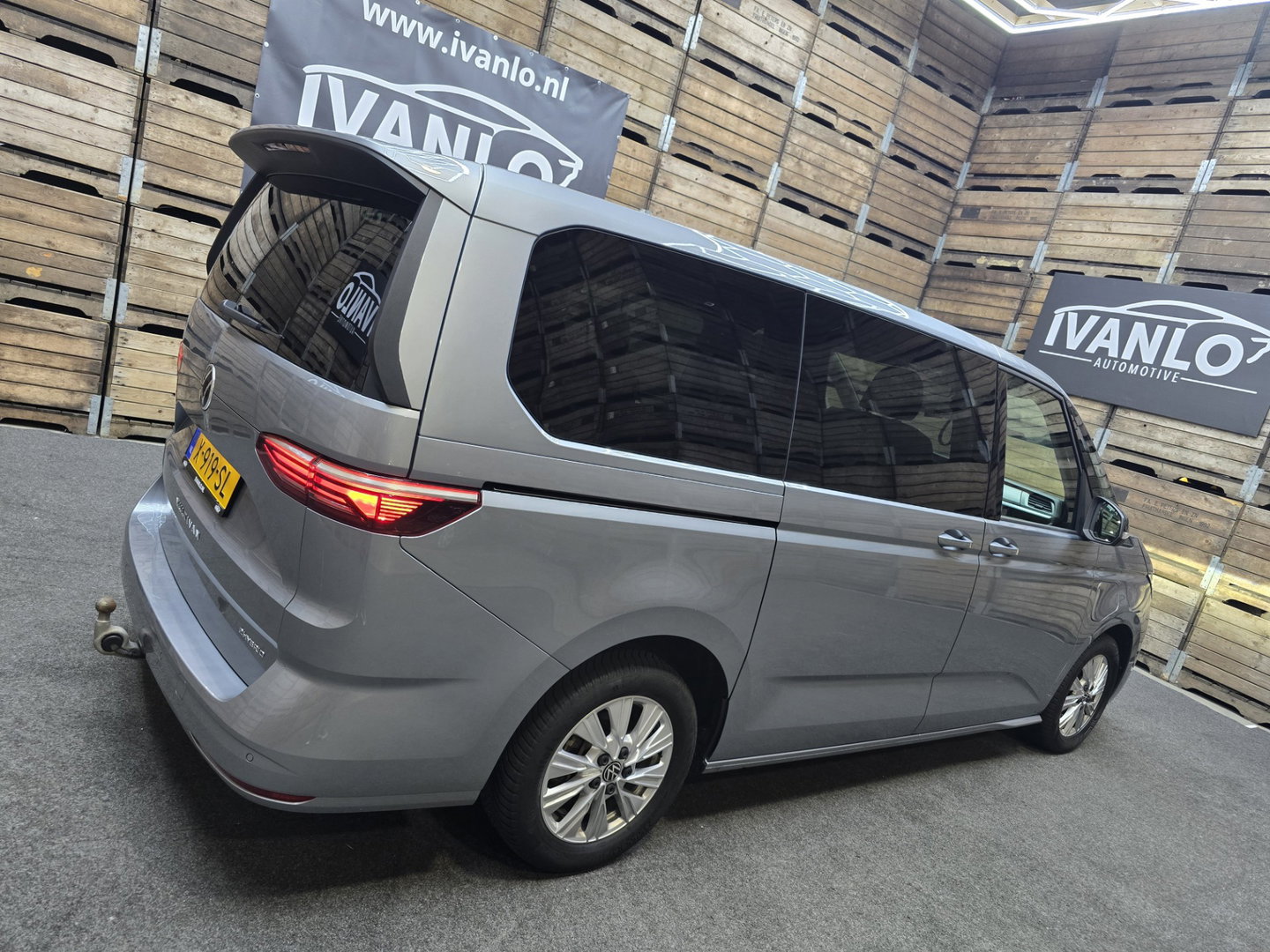 Volkswagen Multivan 1.4 eHybrid L2H1 Style 7p. Trekh. 218 PK DSG Pano LEd Carplay Clima Cruise 17"LM 97.8 % SOH