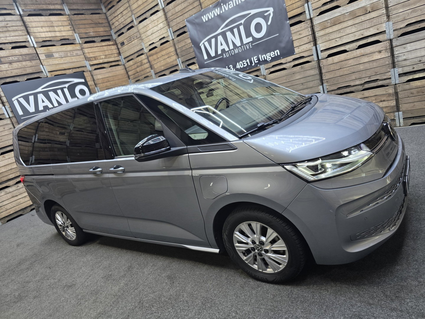Volkswagen Multivan 1.4 eHybrid L2H1 Style 7p. Trekh. 218 PK DSG Pano LEd Carplay Clima Cruise 17"LM 97.8 % SOH