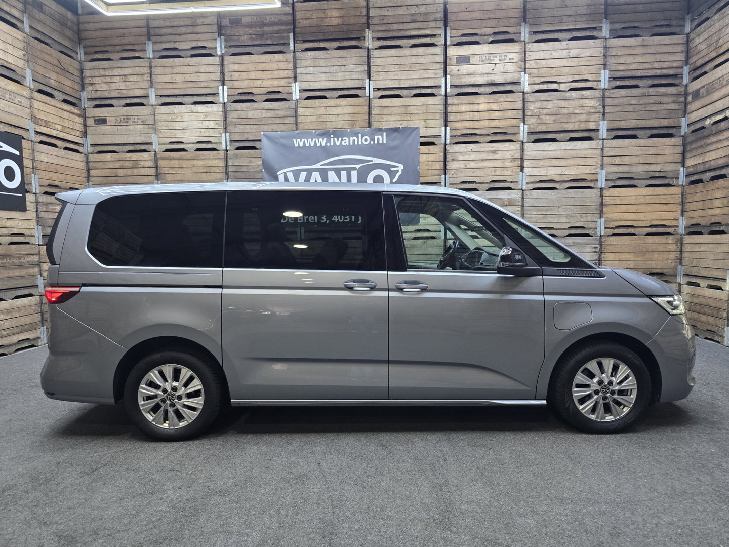Volkswagen Multivan 1.4 eHybrid L2H1 Style 7p. Trekh. 218 PK DSG Pano LEd Carplay Clima Cruise 17"LM 97.8 % SOH