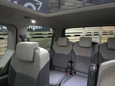Volkswagen Multivan 1.4 eHybrid L2H1 Style 7p. Trekh. 218 PK DSG Pano LEd Carplay Clima Cruise 17"LM 97.8 % SOH