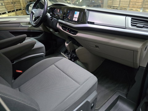 Volkswagen Multivan 1.4 eHybrid L2H1 Style 7p. Trekh. 218 PK DSG Pano LEd Carplay Clima Cruise 17"LM 97.8 % SOH